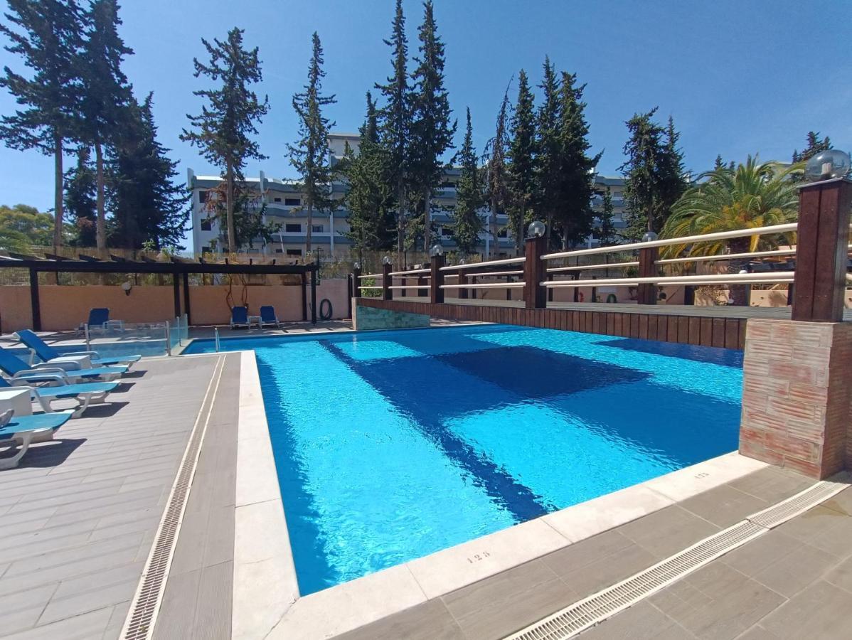 Blue & Yellow Penthouse With Terrace At Balaia Mar Albufeira Exterior photo